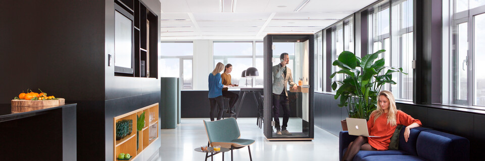 Silence CALL, Aero, 452 Royal Ahrend Inspiration Center in Amsterdam 5388