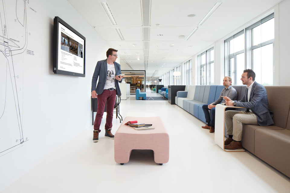 Loungescape Royal Ahrend Inspiration Center in Amsterdam 18A