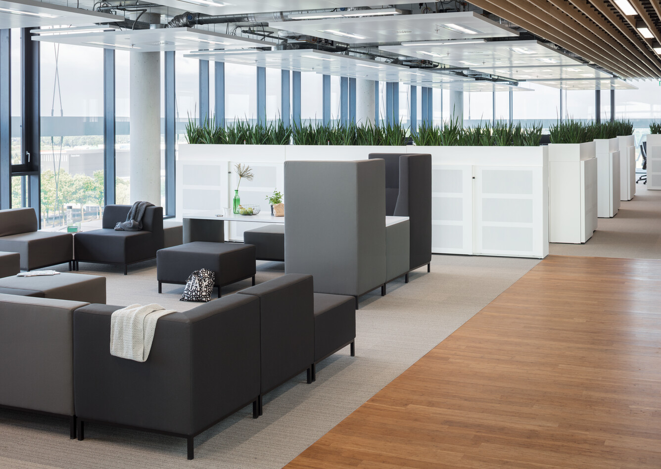 Vanderlande Royal Ahrend office project Vanderlande in Veghel 04