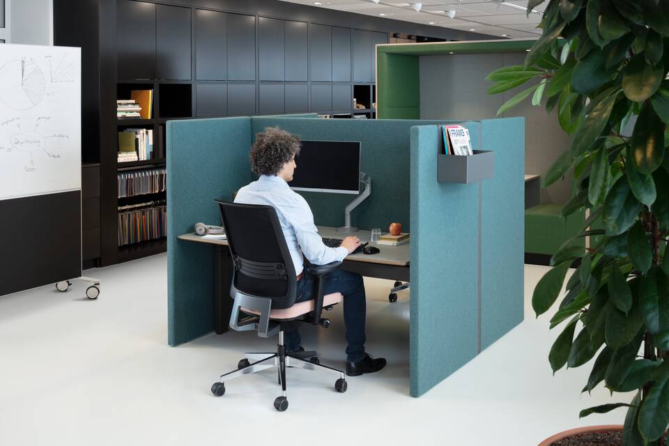Retreat, Balance, Ease Royal Ahrend Inspiration Centre in Amsterdam interior view SP03