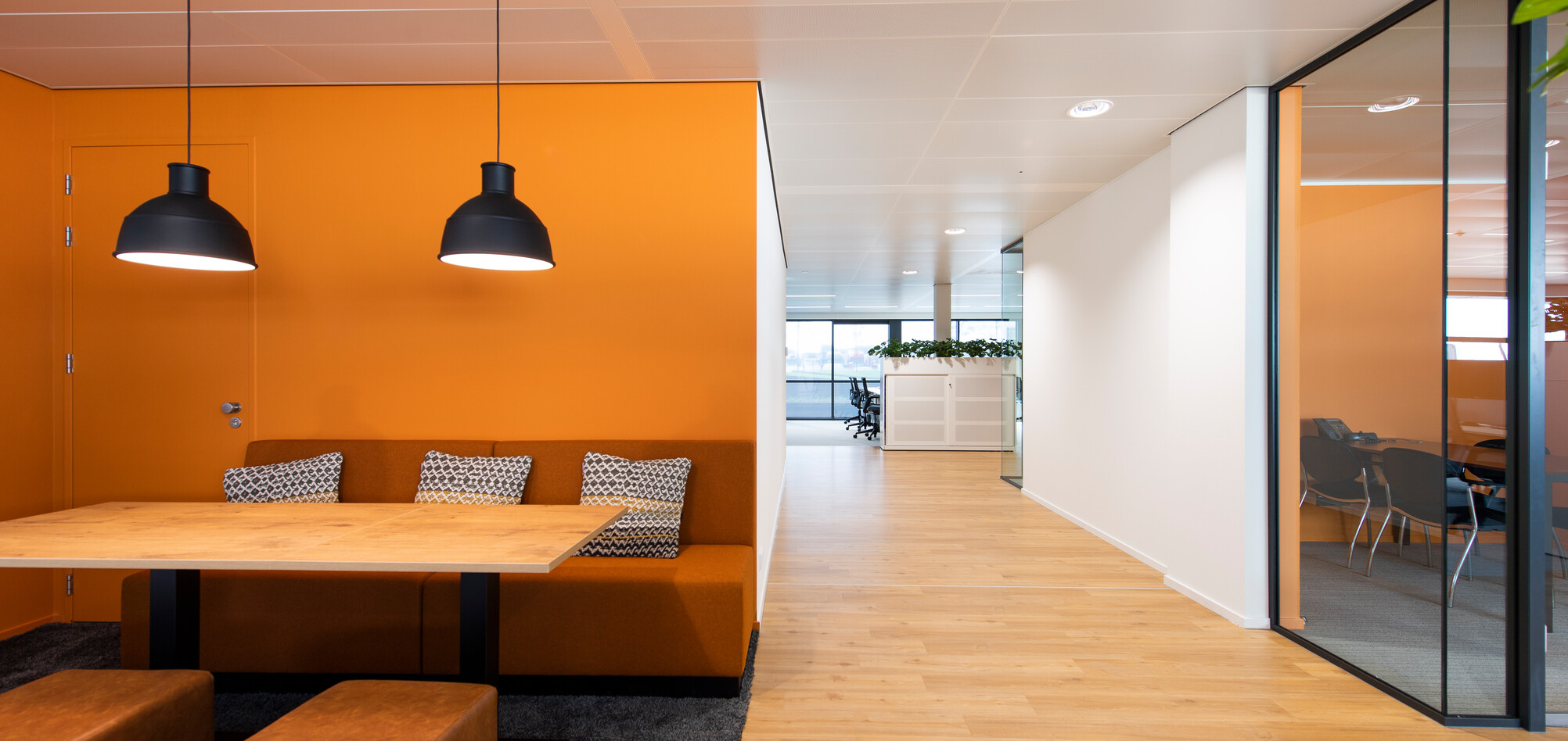 BAS Trucks Royal Ahrend office project BAS Trucks in Veghel BDF7604