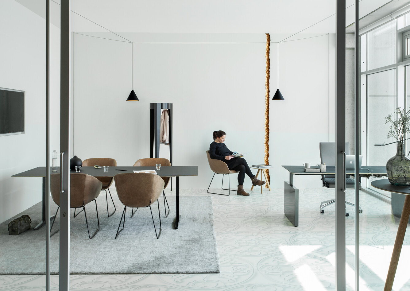 Balance, Hesta, 350 Royal Ahrend Showroom in Sint Oedenrode 13