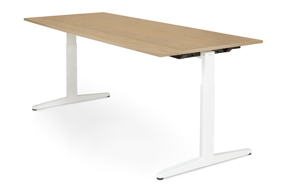 Balance Royal Ahrend Balance workstation in white with oak worktop front right view