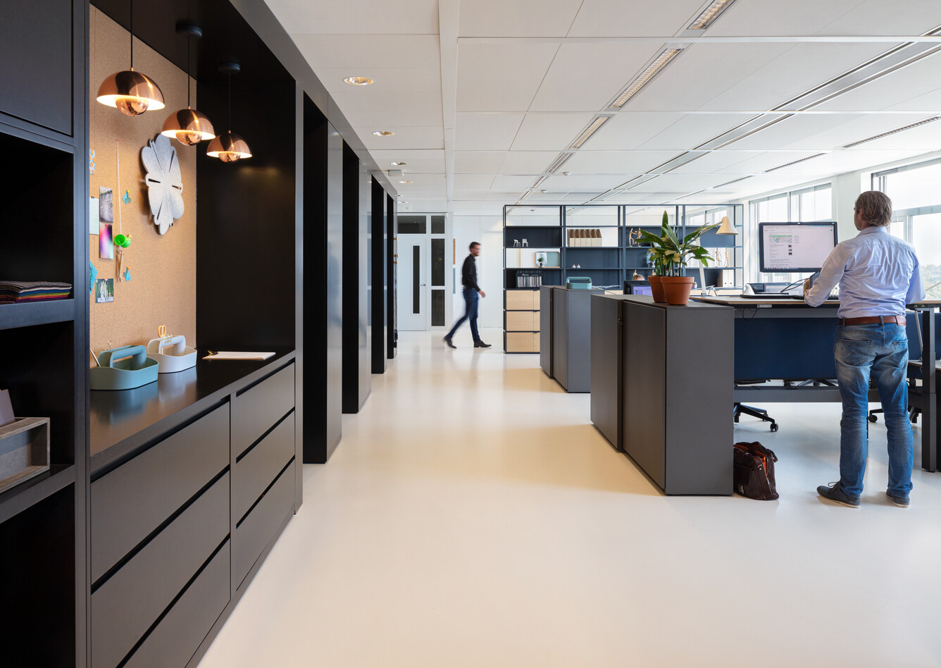 Balance, Schuifdeurkast, S50 Royal Ahrend Inspiration Centre in Amsterdam 190616