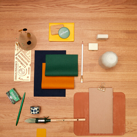 Silence CALL Royal Ahrend Silence Call phonebooth Divina moodboard top view