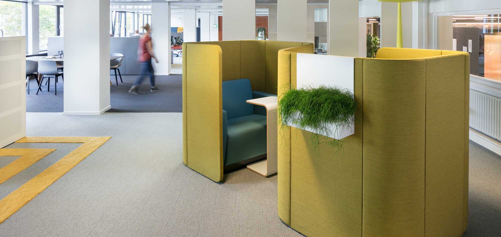 Concentration Corner Royal Ahrend Showroom in Rotterdam 01