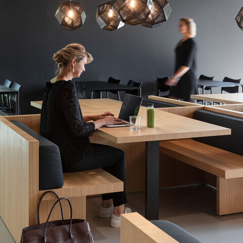 Technische Universiteit Eindhoven TU/e Royal Ahrend education project Eindhoven University of Technology 03