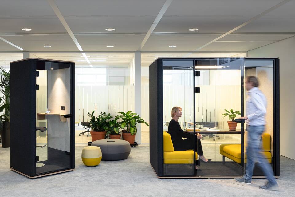 Silence CALL, Recharge 45, Recharge 100, Silence CHAT Royal Ahrend Inspiration Centre in Amsterdam 190608