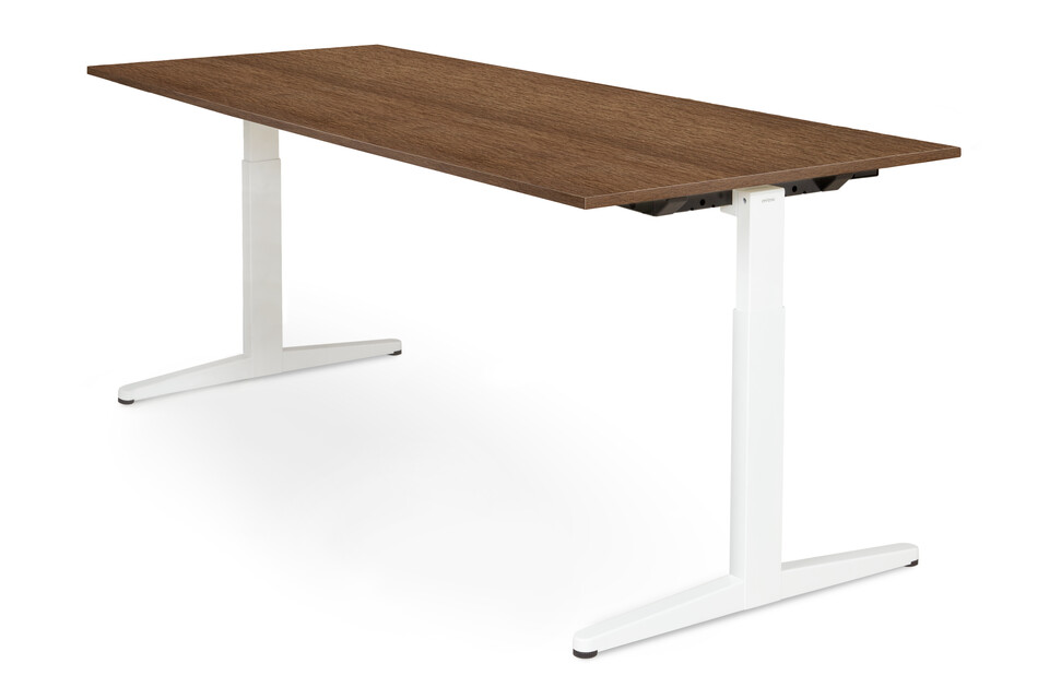 Balance Royal Ahrend Balance workstation in white with dark beech worktop front right view
