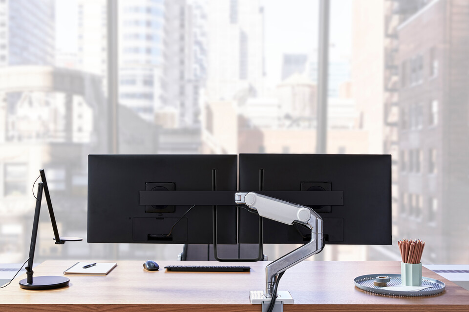 M8.1 hs_monitor_arms_m81_handle_environmental_01 1