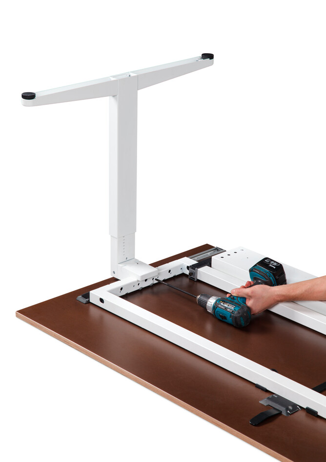 Balance Royal Ahrend Balance workstation with white folding leg with assembly tool front left bottom detail view