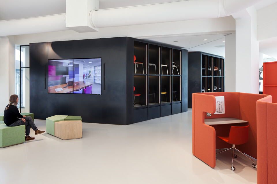 Concentration Corner Royal Ahrend Showroom in Sint Oedenrode 034