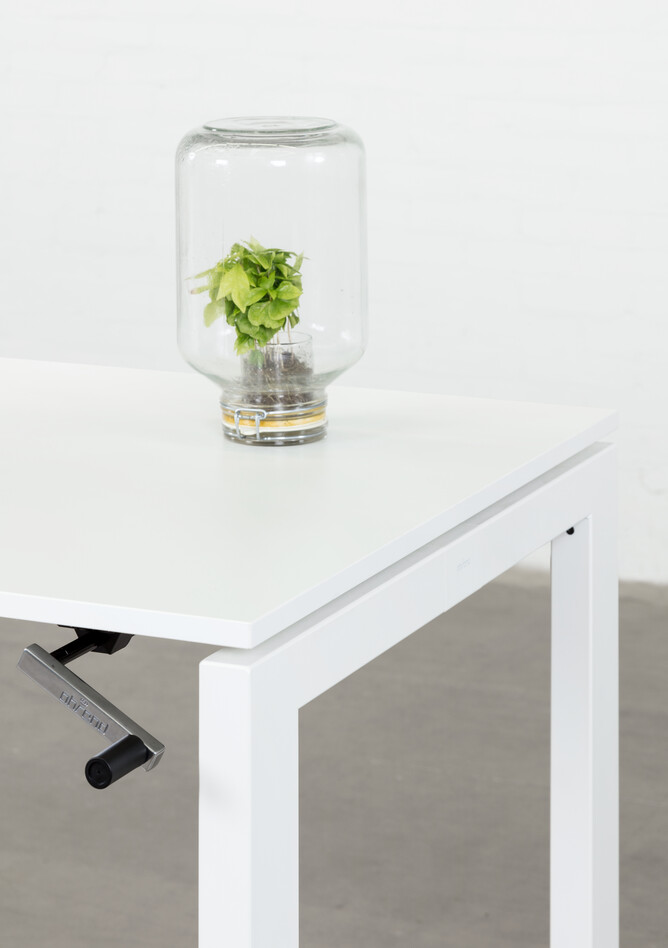 Balance Royal Ahrend Balance 4 leg in white with crank and glass jar with plant front right detail view