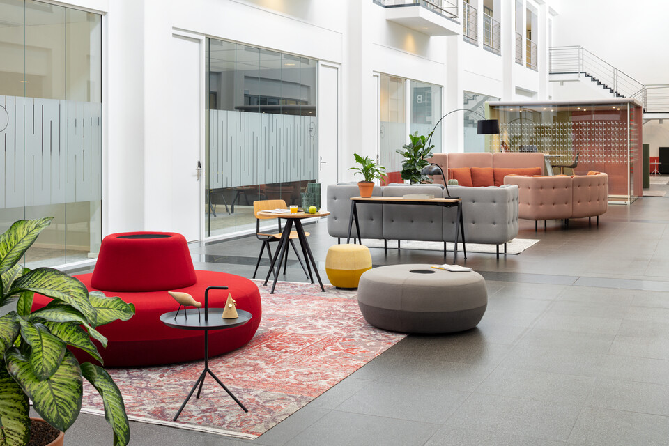 Recharge, Embrace, Result, Pyramid Royal Ahrend Inspiration Centre in Amsterdam 053B