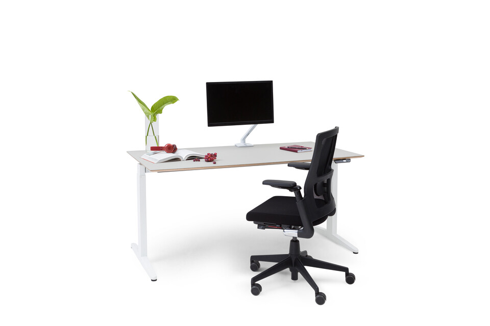 Balance, 2020 Verta Royal Ahrend Balance folding desk with white frame and grey tabletop with black upholstered 2020 Verta office chair front left view