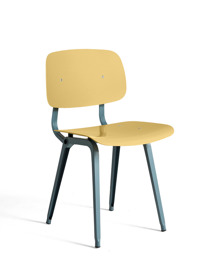Revolt 9368153009000_Revolt_biscotti_seat_and_back_ocean_steel_base