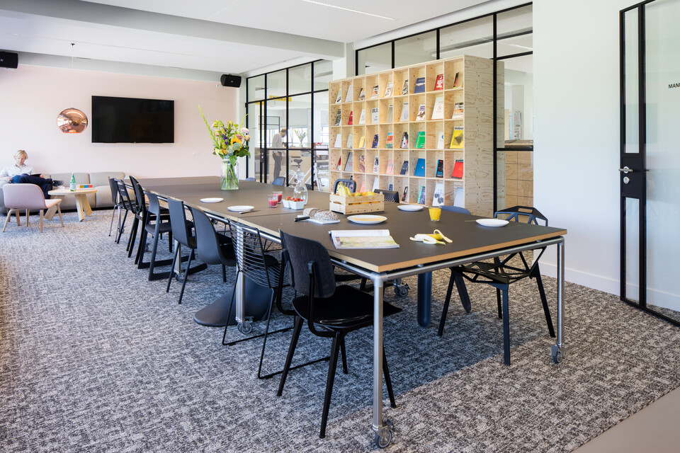 VanBerlo Royal Ahrend office project VanBerlo in The Hague 05