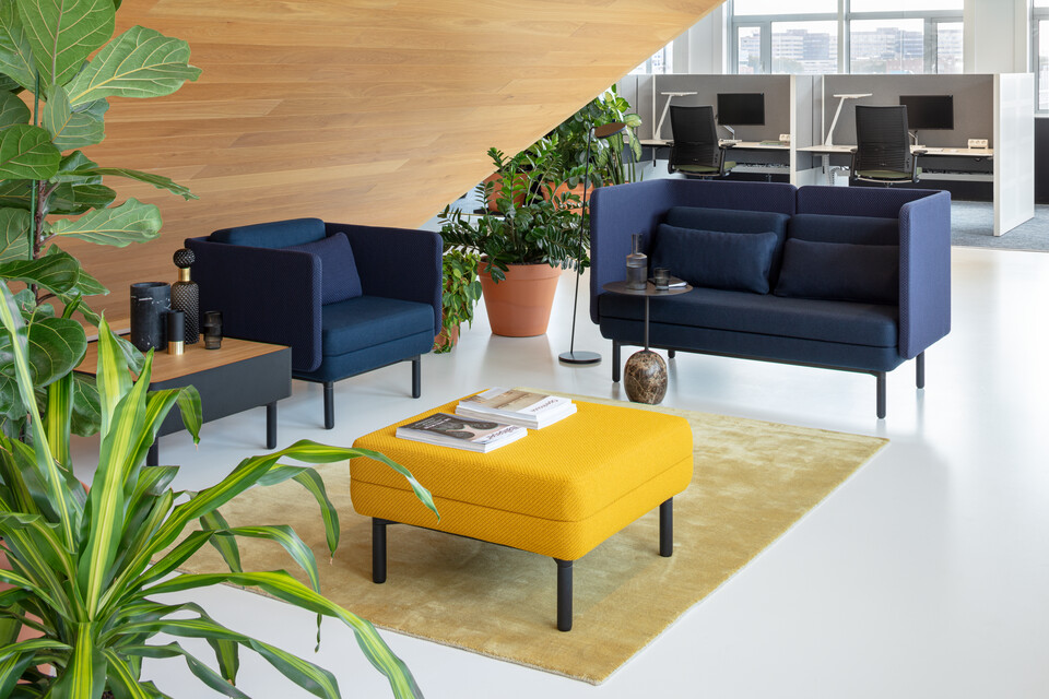 Charge Royal Ahrend Inspiration Centre in Amsterdam interior view SP02