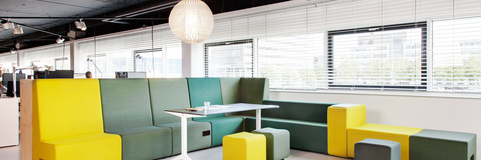 Loungescape, Mehes Royal Ahrend NOW Flagship Store in Amsterdam 0810