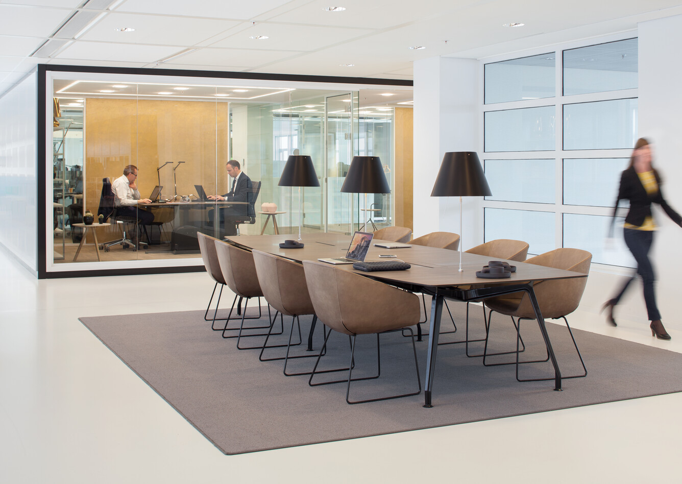 1200, Hesta Royal Ahrend Inspiration Center in Amsterdam 0508